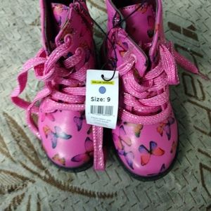 Girls butterfly boots size 5